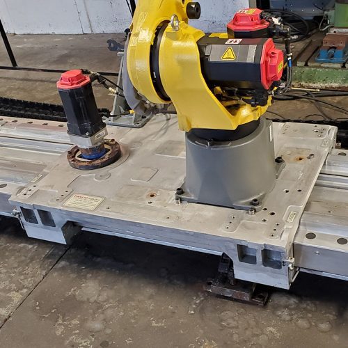 Fanuc RTU-1000 Linear Rail